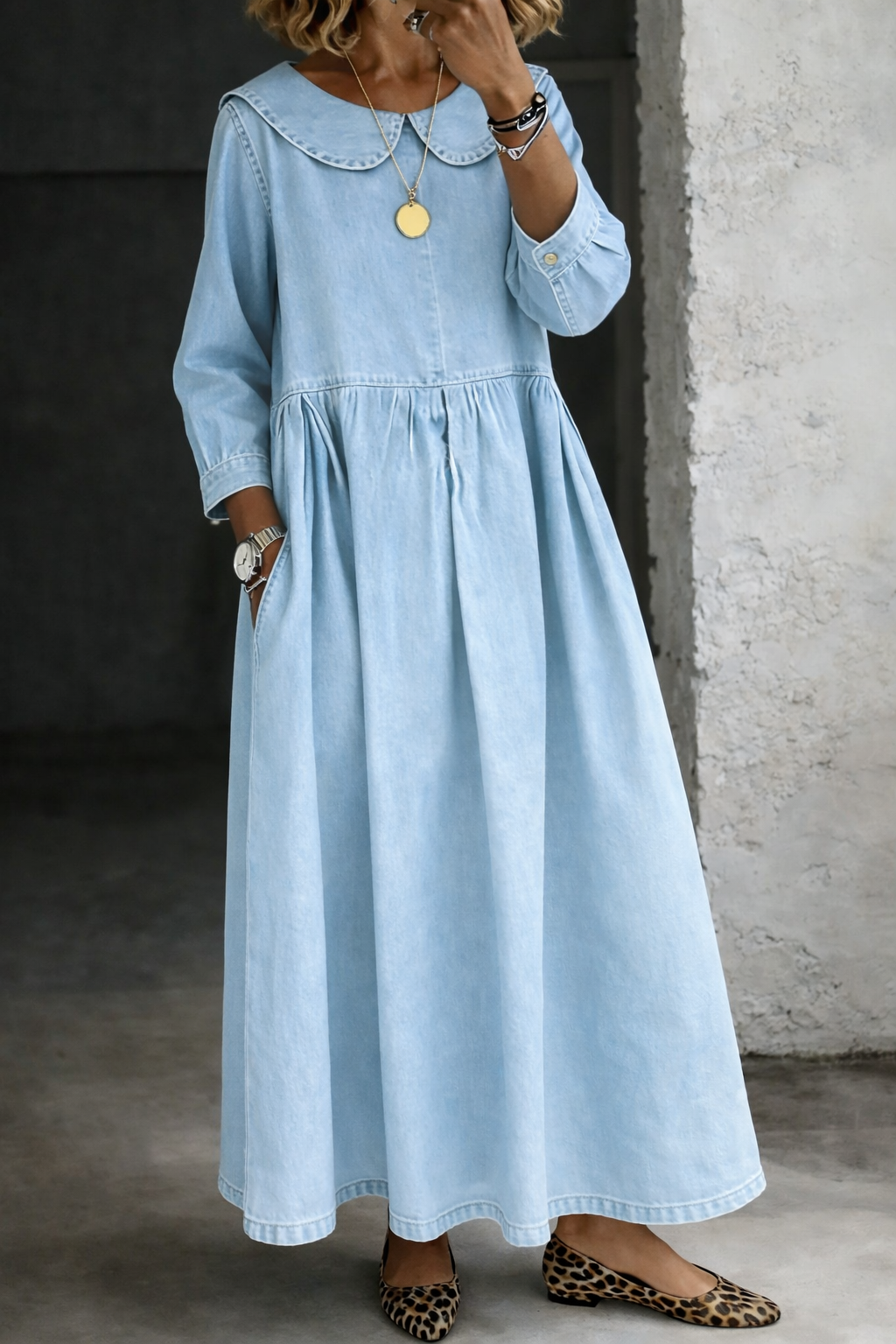 Clara™ | Robe en jean à col Peter Pan