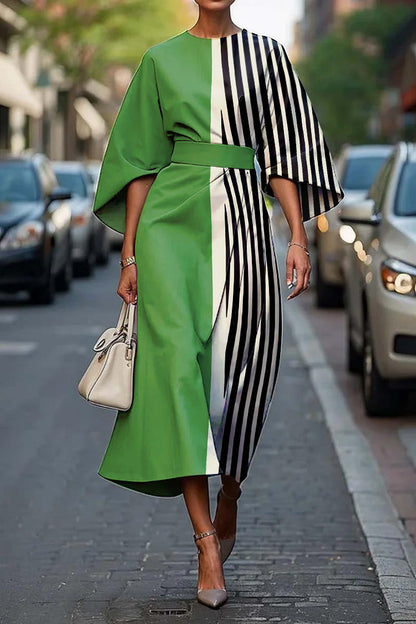 Evangeline™ | Robe à col rond