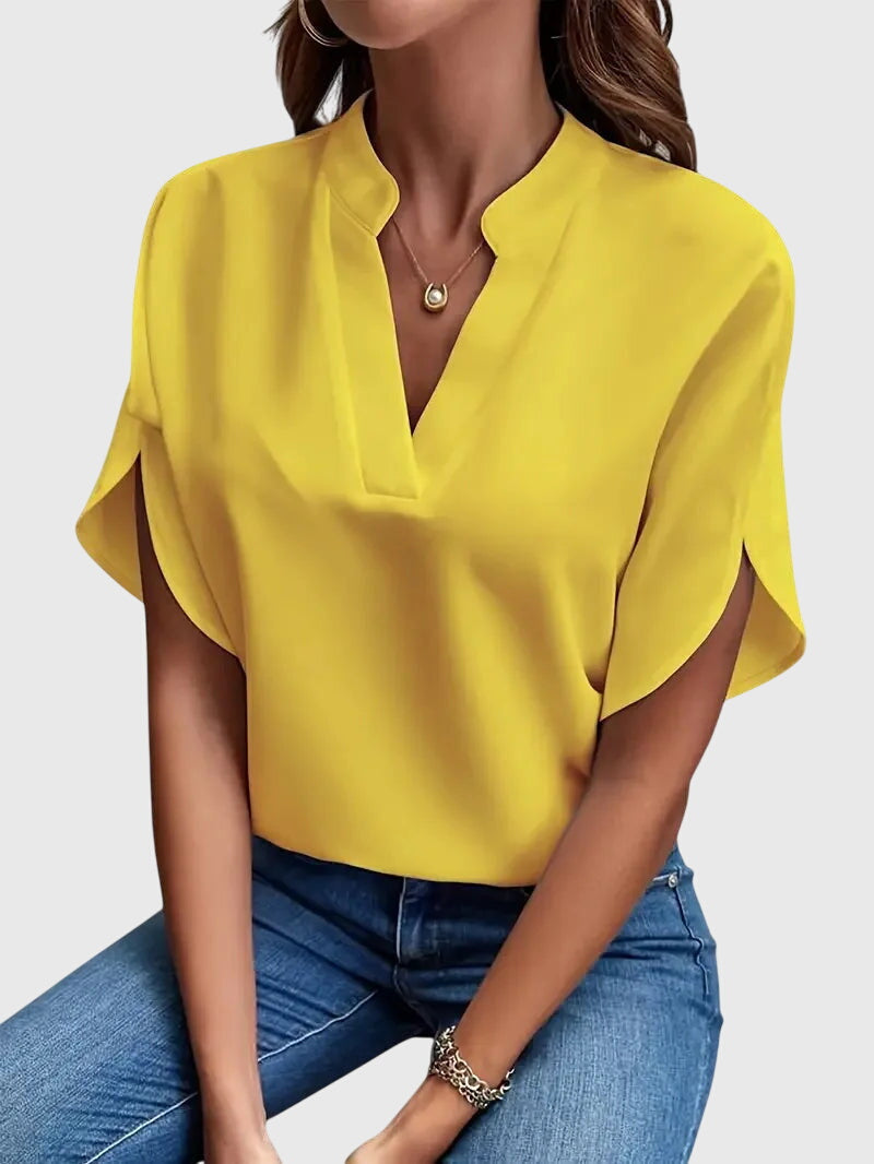 Beatrix™ | Chemise à col en V